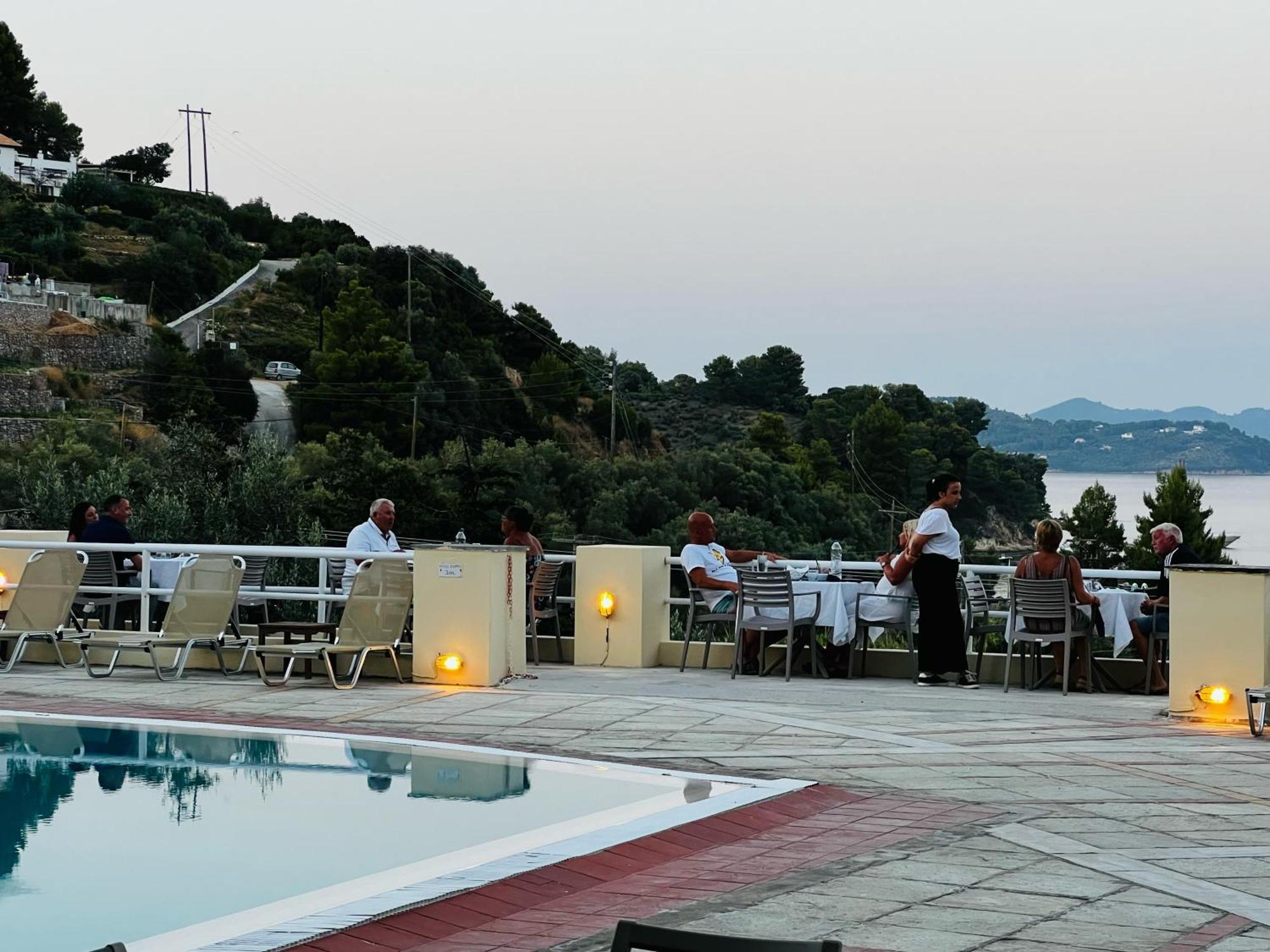 Kanapitsa Mare Hotel Eksteriør bilde